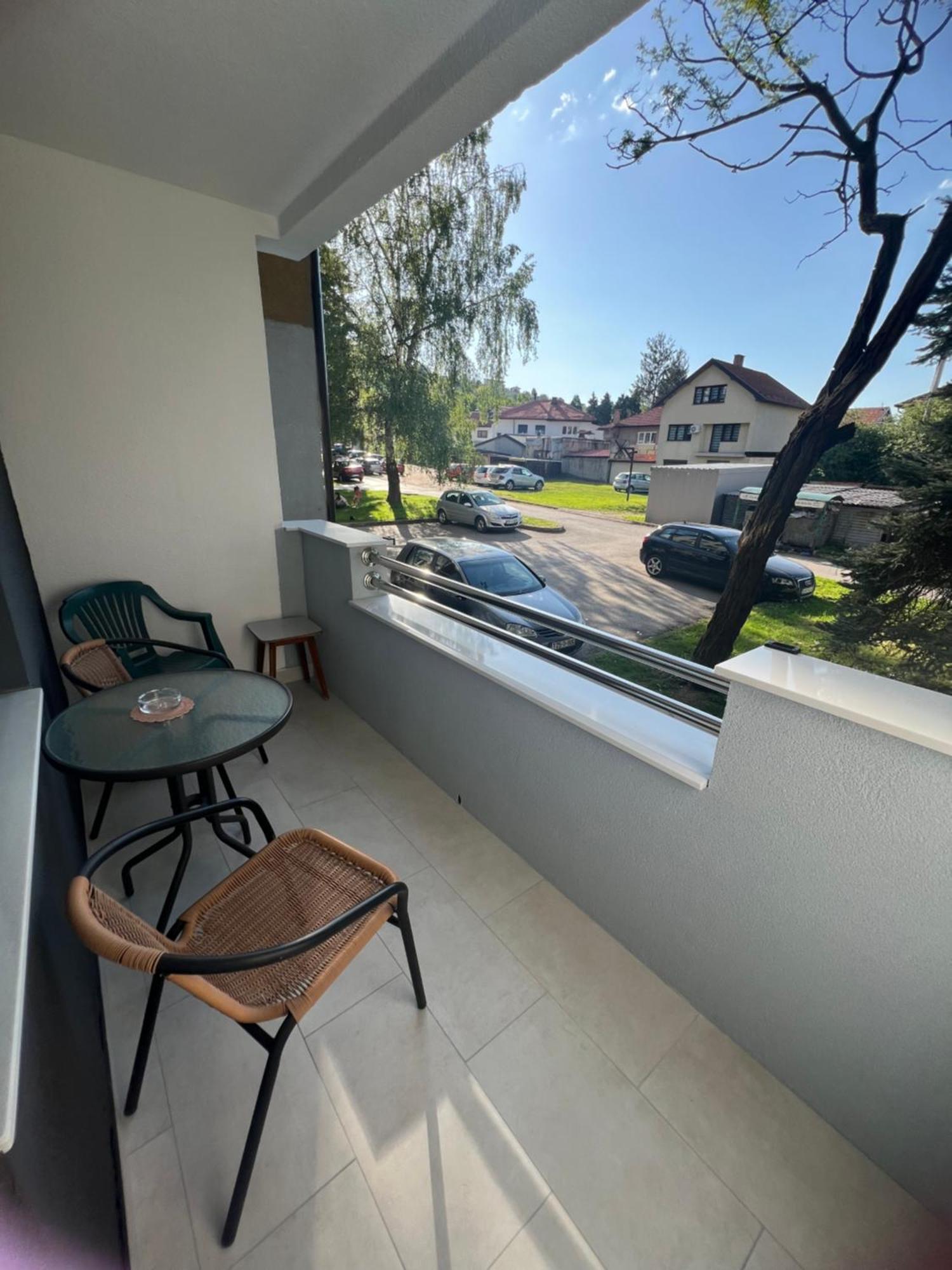 Apartment Amra Visoko Zewnętrze zdjęcie